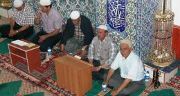 Eski Muhtarımız Necip Olmuş Yemek Verildi