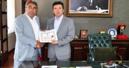 Kaymakam Mahallemize Teşekkür Belgesi Verdi