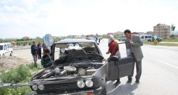 Akkuzulu Kavşağında Trafik Kazası: 3 Yaralı