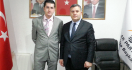 Aday Adayları Birbiri İle Yarışıyor