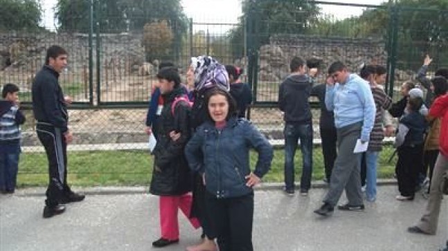 Engelliler Hayvanat Bahçesini Gezdi