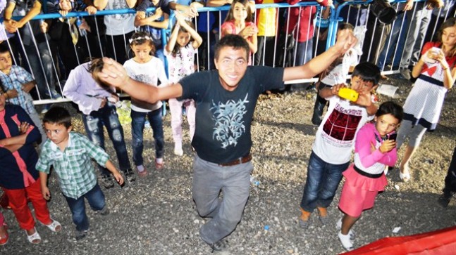 Mahallemiz den Renkli Sima