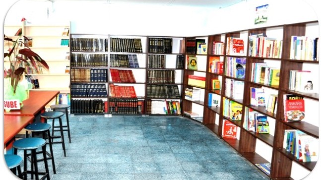 Barakadan “Kütüphaneye”