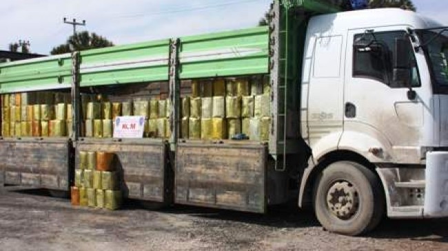 Şoför 4 Ton Bal İle Kayıplara Karıştı