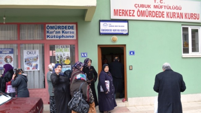Hanımlar Öğrenciler Eylem Yaptı