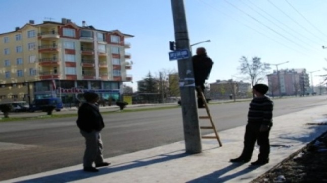 Çubuk’un Yön Levhaları Yapıldı