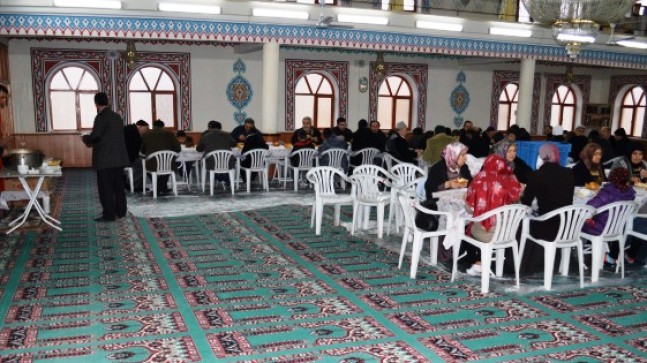 Sabah Namazı Sonrası Cemaate Çorba İkram Edildi