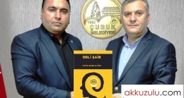 Yaşayarak yazılan Akkuzulu şiirleri